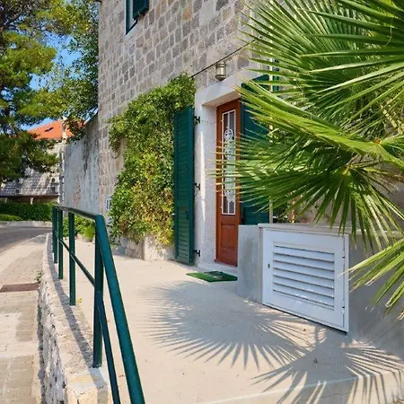 The Peacock In Apartmán Dubrovník